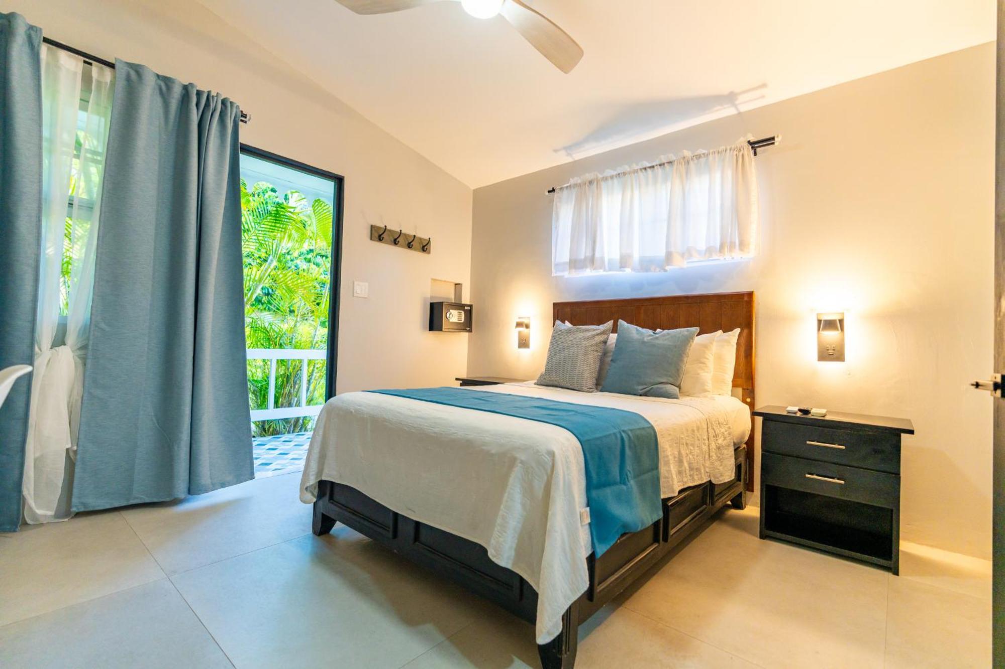 Travellers Beach Resort Negril Eksteriør bilde